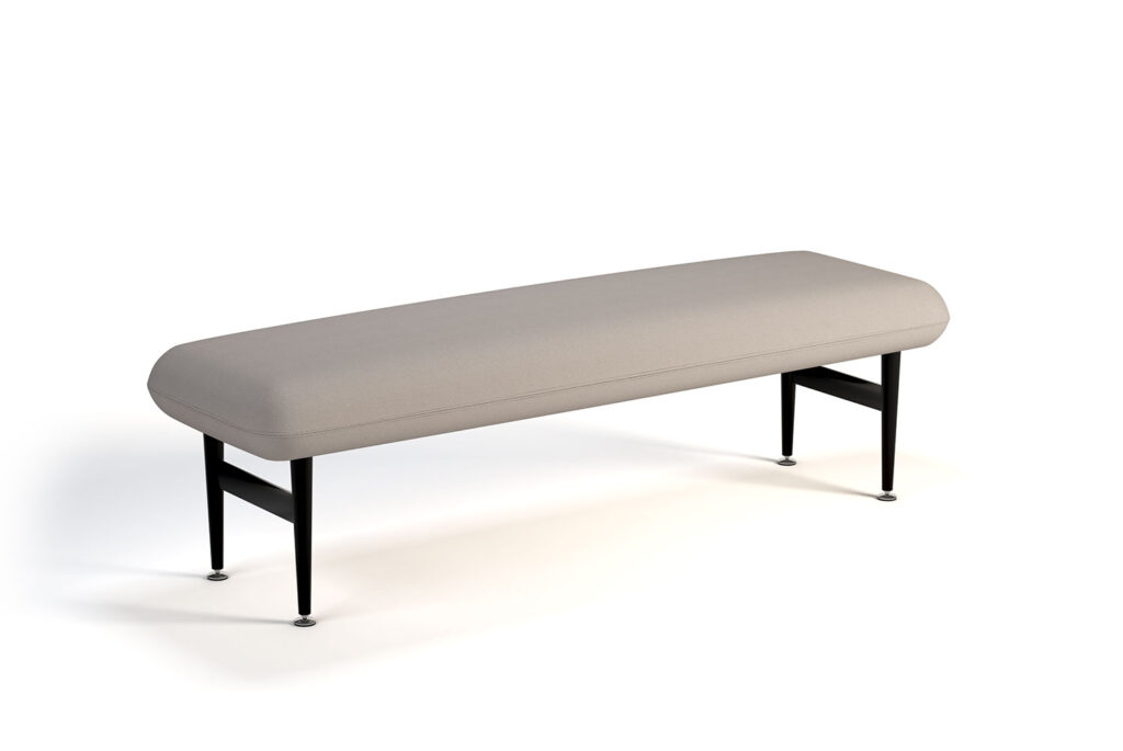 Nikki_60W_Bench_1