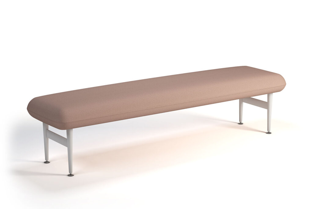 Nikki_72W_Bench_2